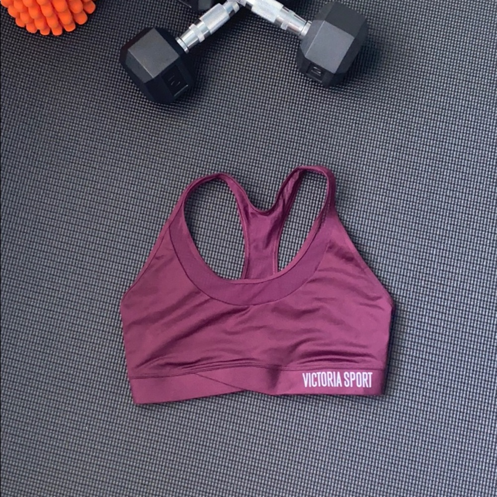 VS Sport “The Player” racerback sports bra